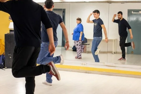 香港网球公开赛王欣瑜冲冠与费尔南德斯硬地对决深度分析看点